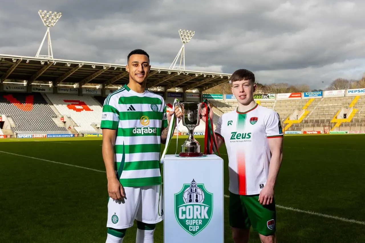 Adam Idah and Cork's Cathal O'Sullivan with the Cork Super Cup