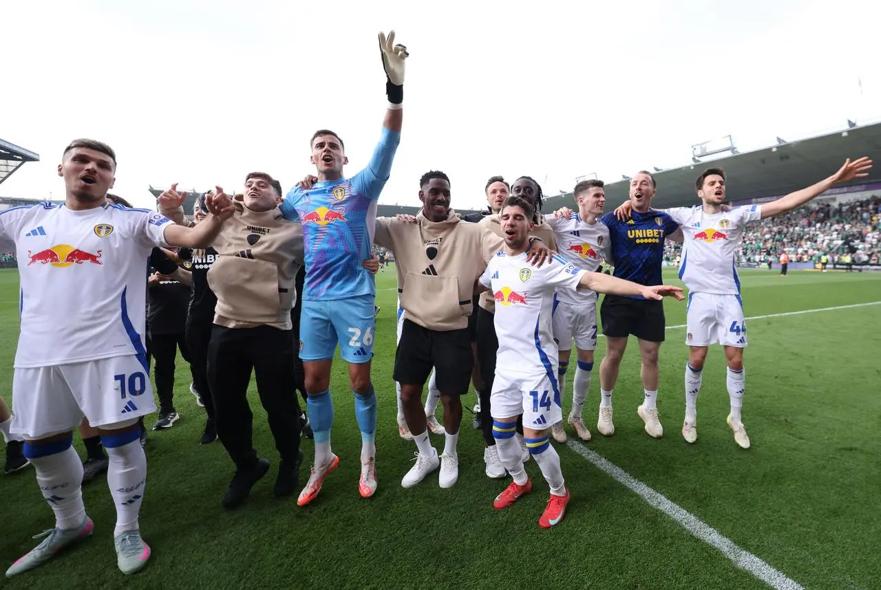 Leeds' players celebrate