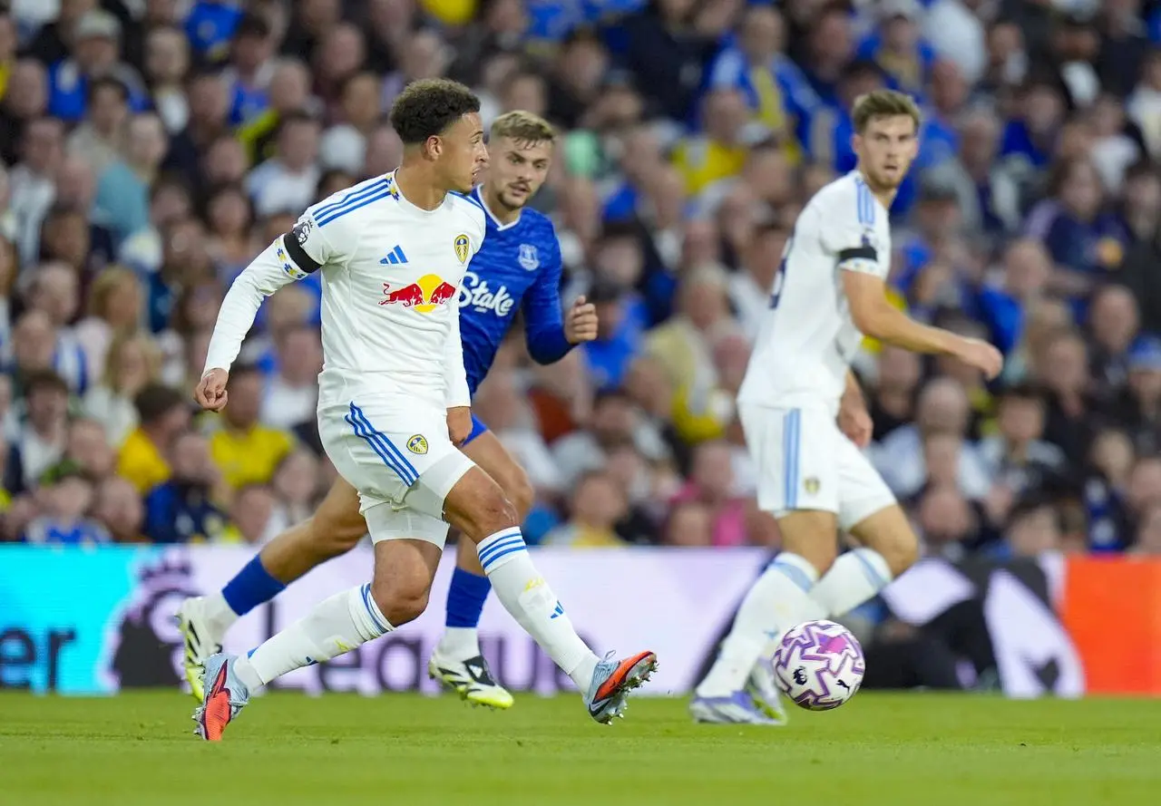 Ethan Ampadu in action against Everton