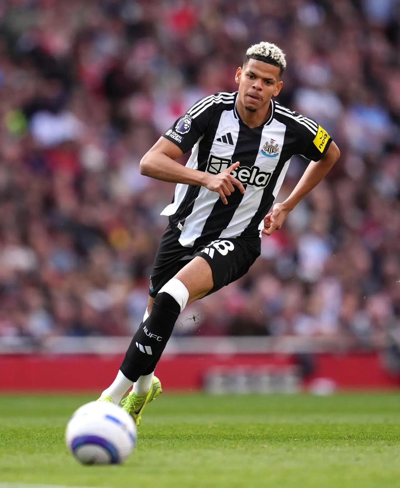 Newcastle's Will Osula during a Premier League match at Arsenal