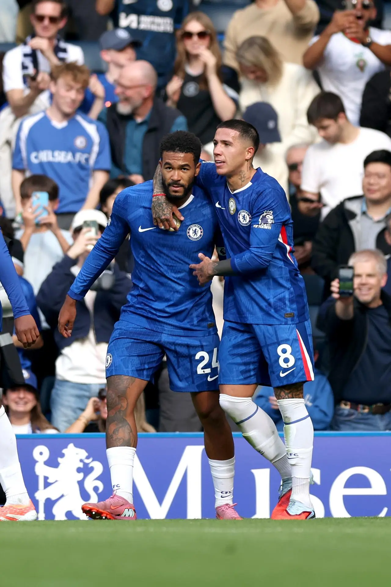 Chelsea’s Enzo Fernandez (right) celebrates with team-mate Reece James