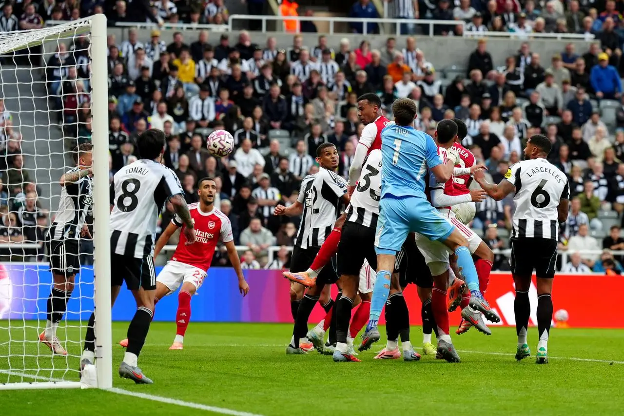Gabriel scores Arsenal's winning goal at Newcastle