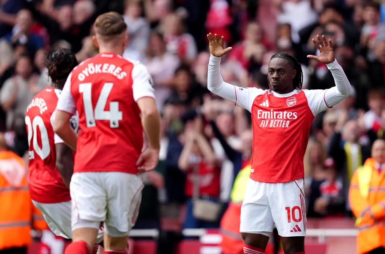 Arsenal’s Viktor Gyokeres (left) celebrates scoring the second goal with Eberechi Eze and Noni Madueke