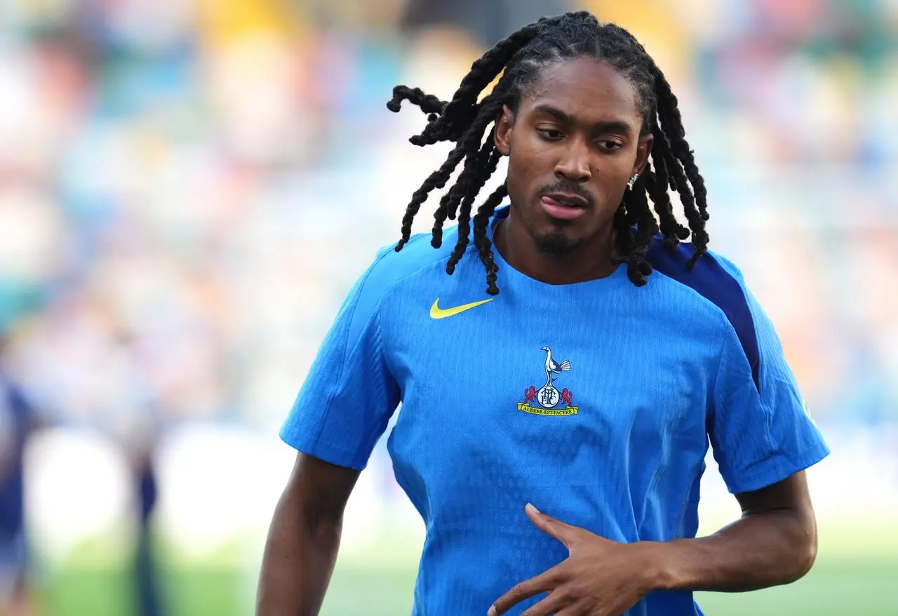 Djed Spence during a Tottenhamtraining session