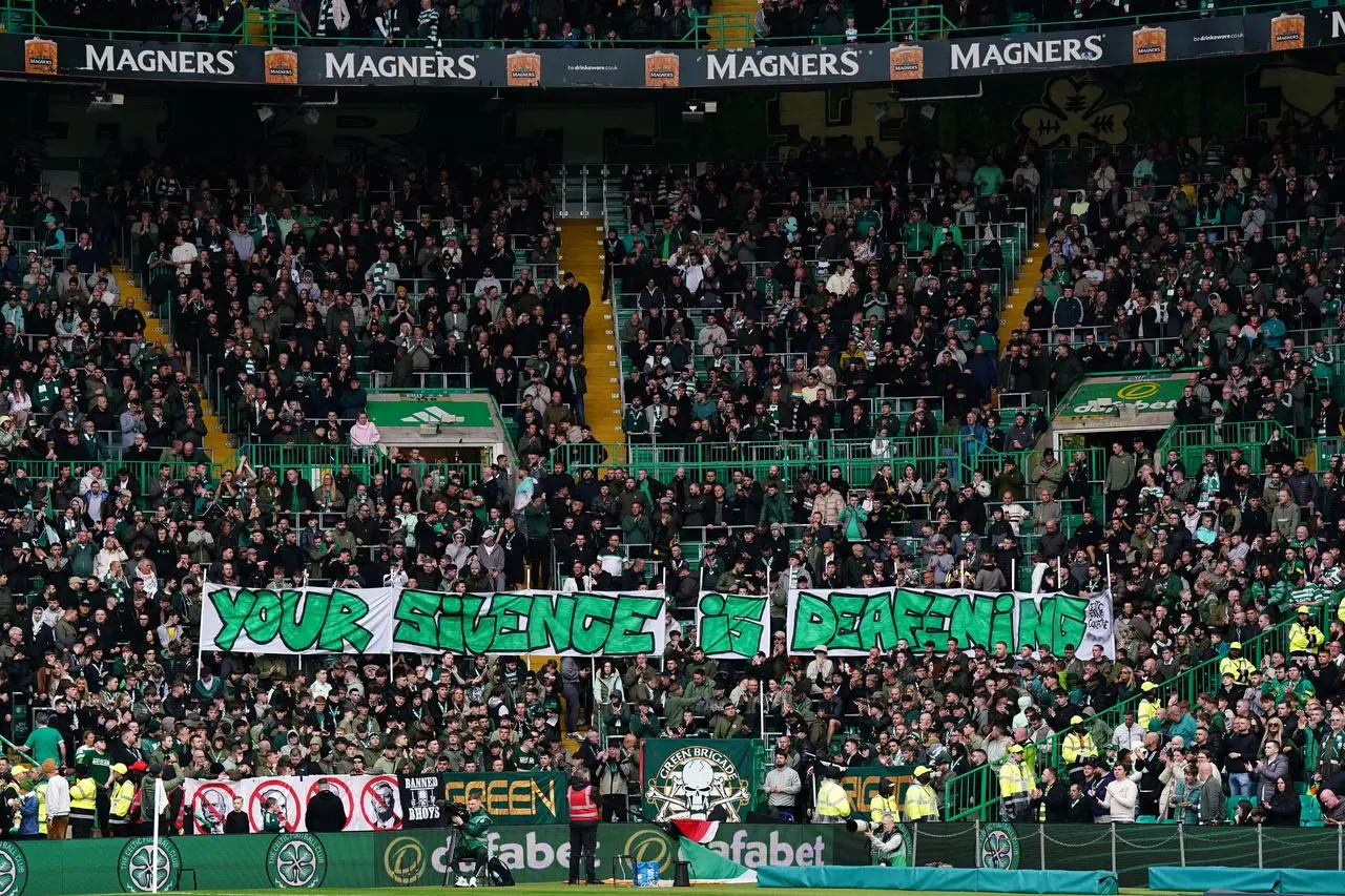 Celtic fans protest against Hibernian