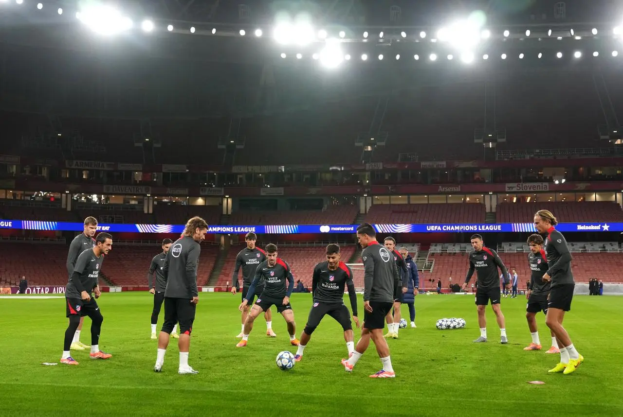 Atletico Madrid players during a training session at the Emirates Stadium 