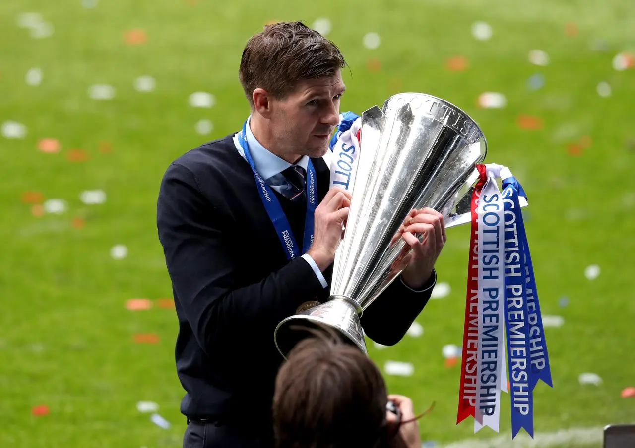 Steven Gerrard with the Scottish Premiership trophy
