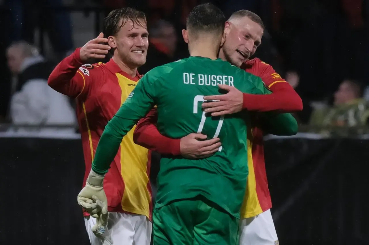 Go Ahead Eagles players celebrate
