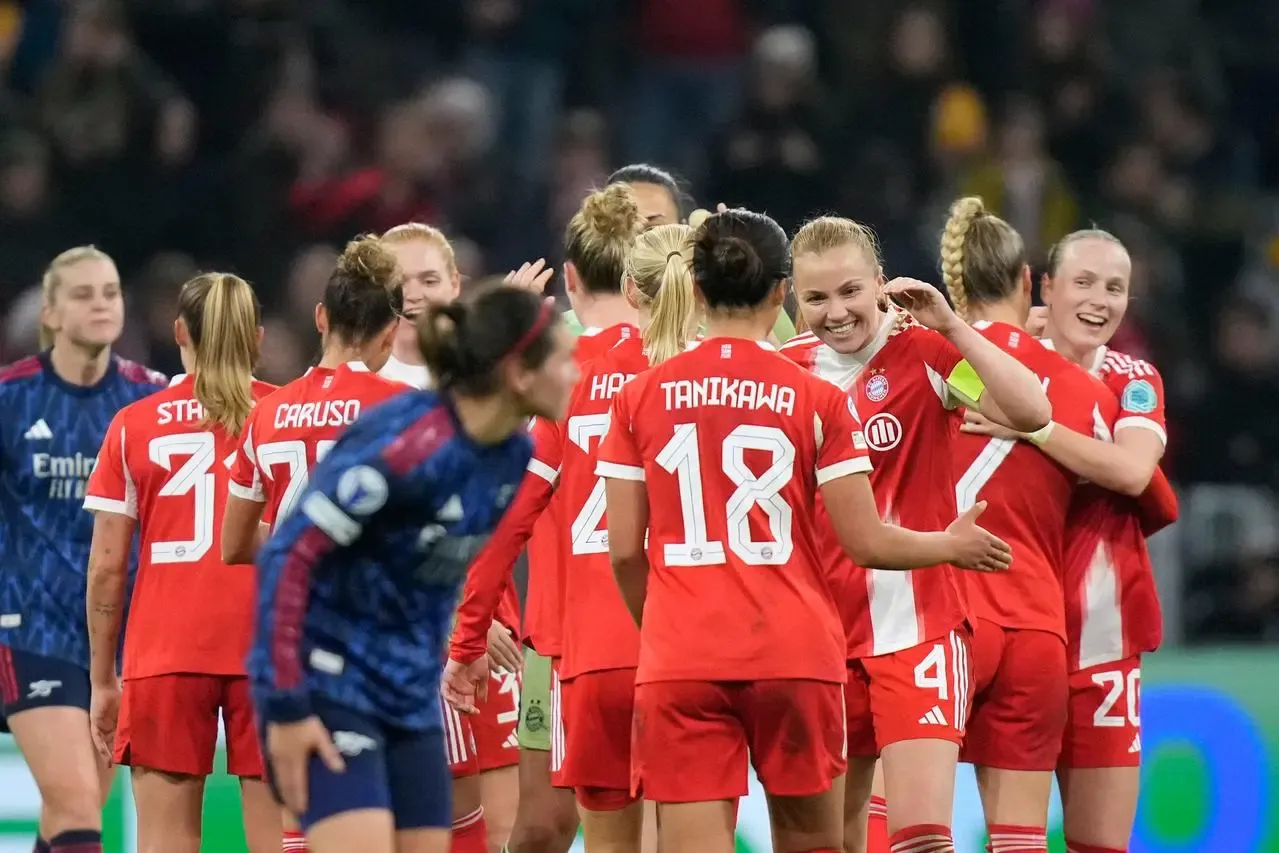 Bayern Munich players celebrating