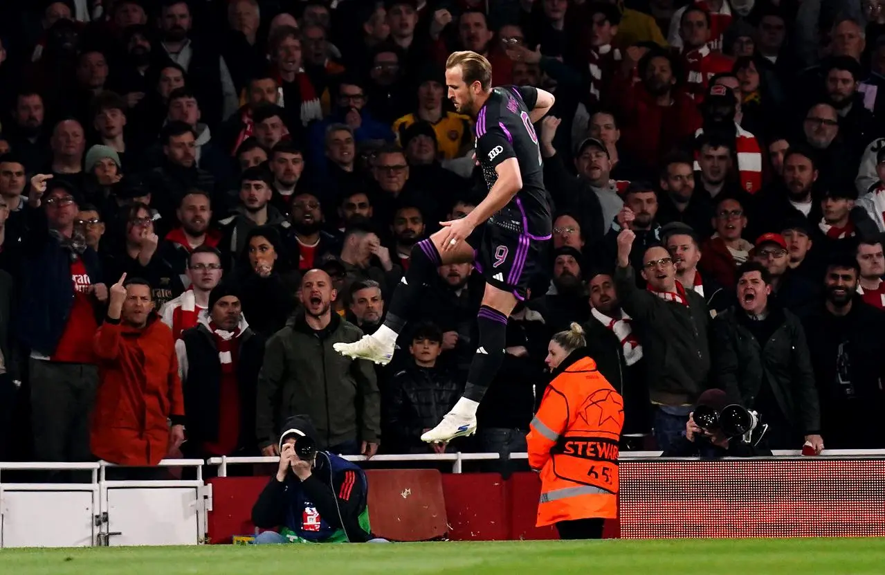 Harry Kane celebrates scoring at the Emirates