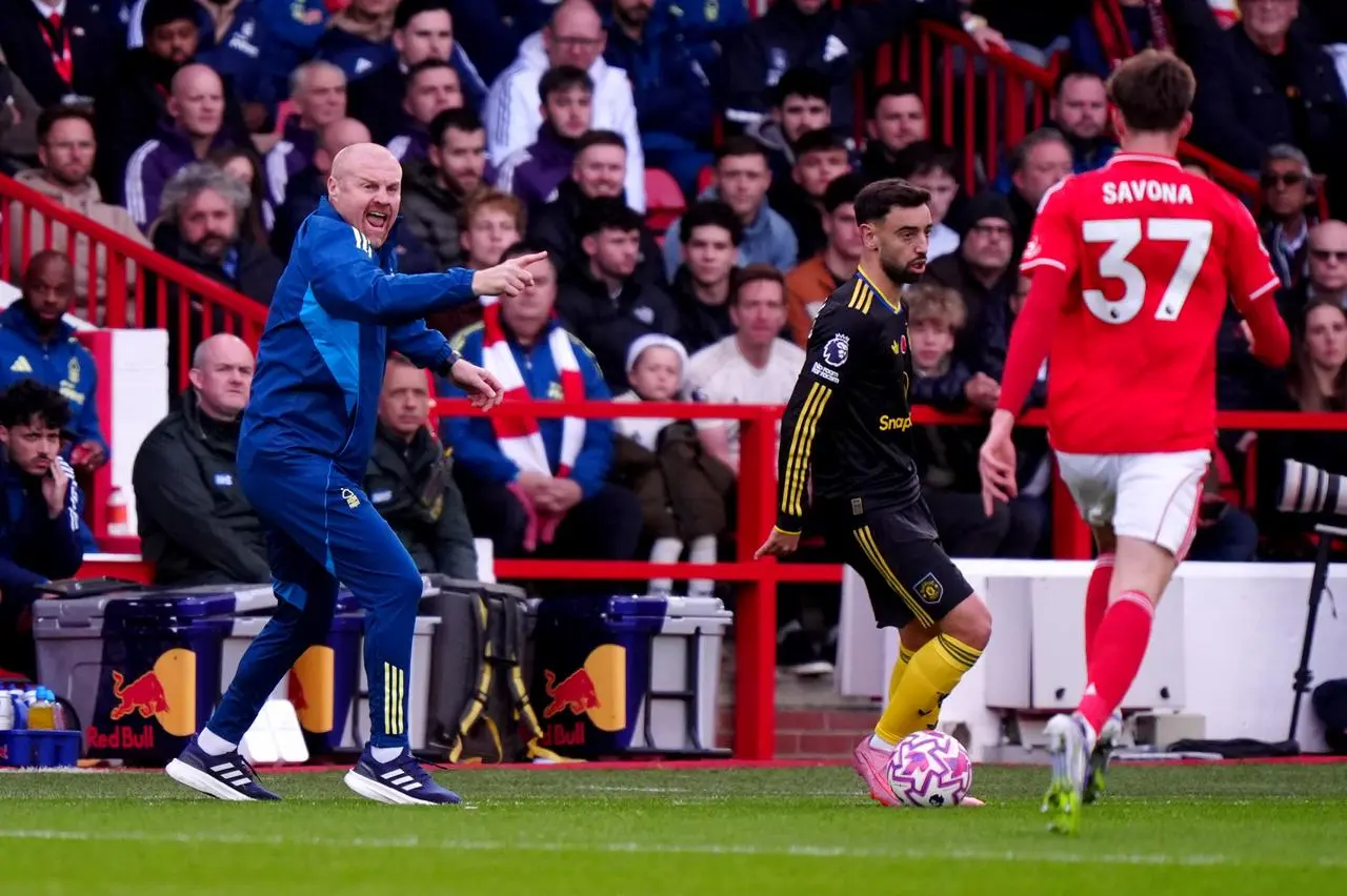 Sean Dyche gestures on the touchline
