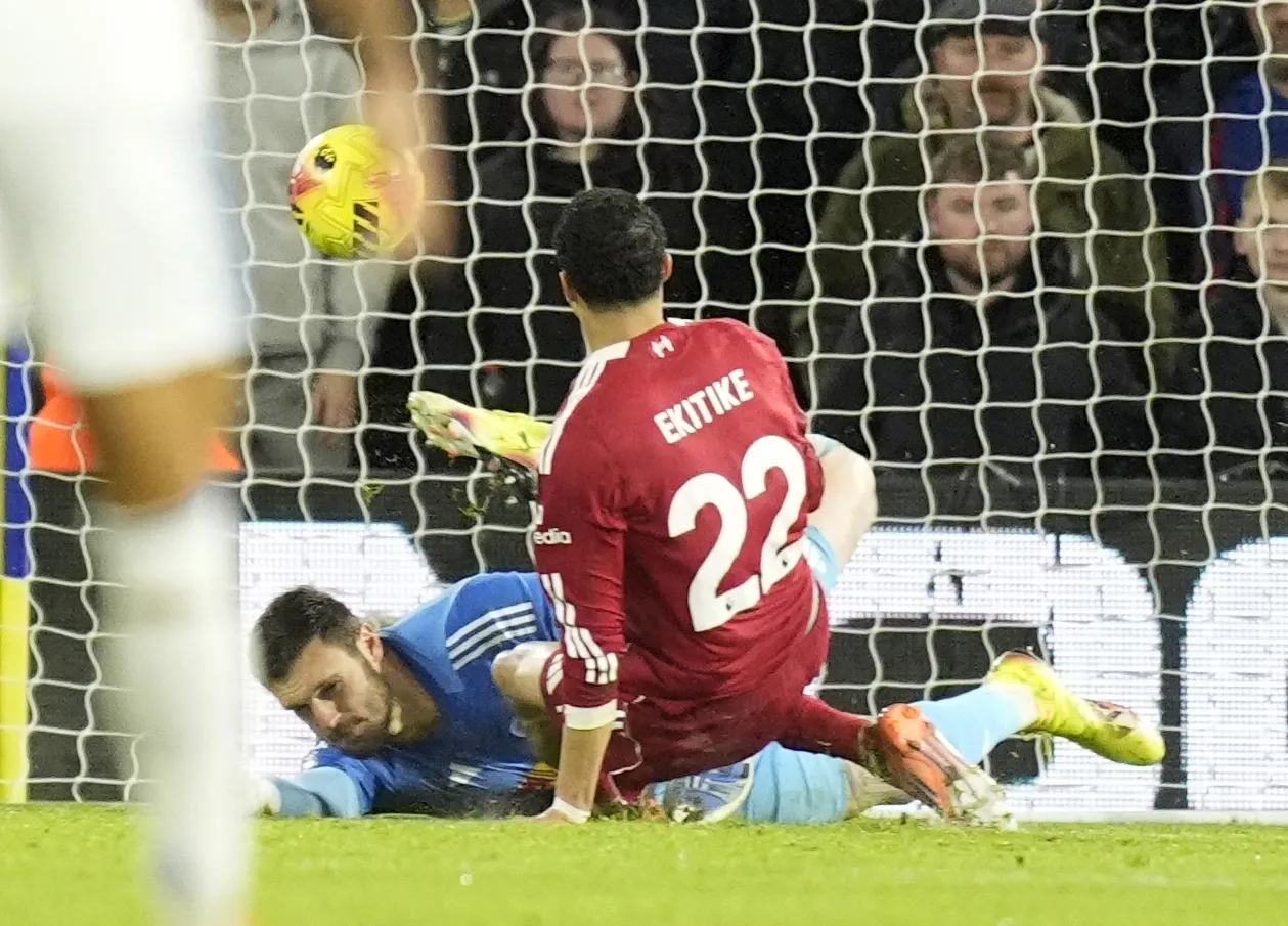 Hugo Ekitike scores for Liverpool