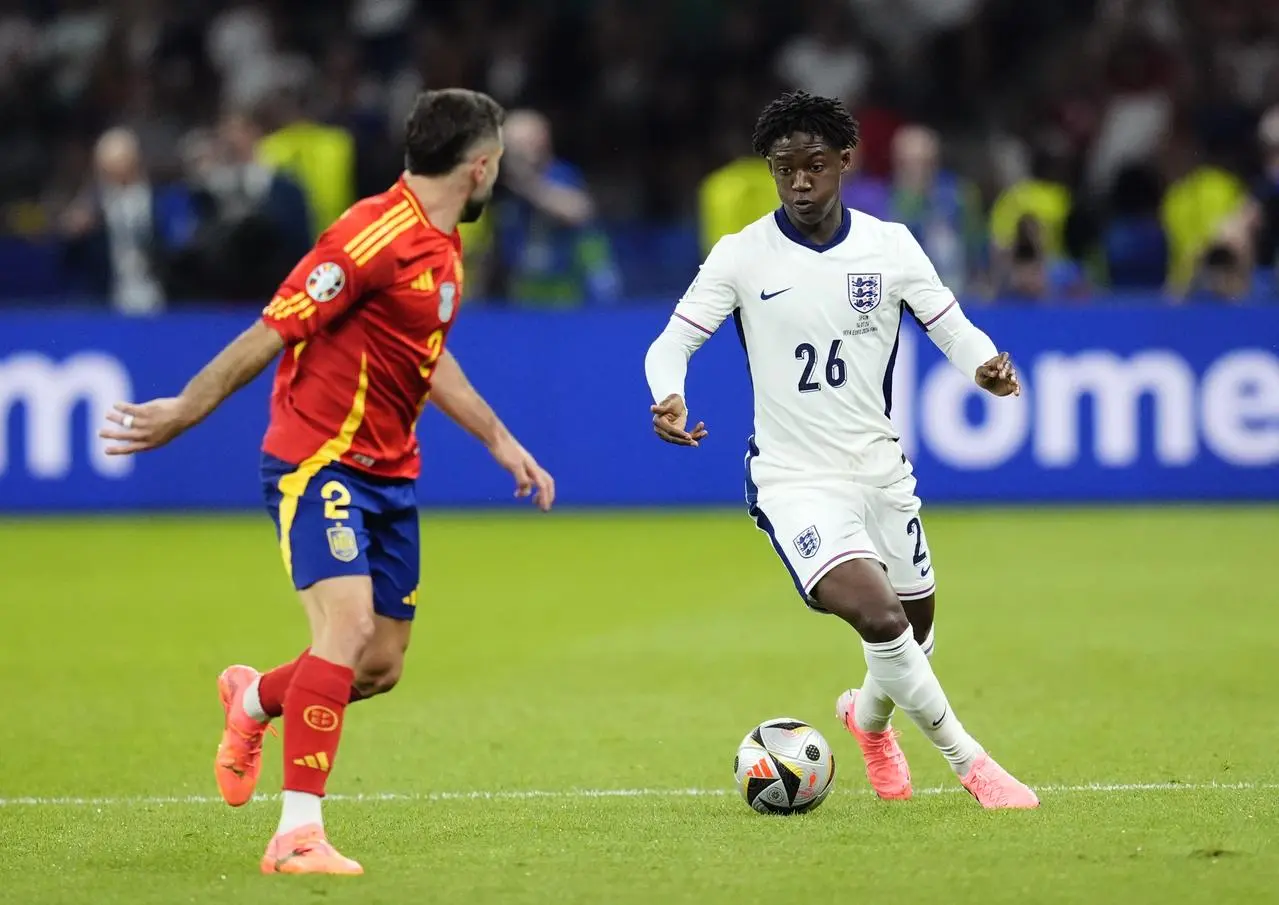 Kobbie Mainoo in action for England against Spain
