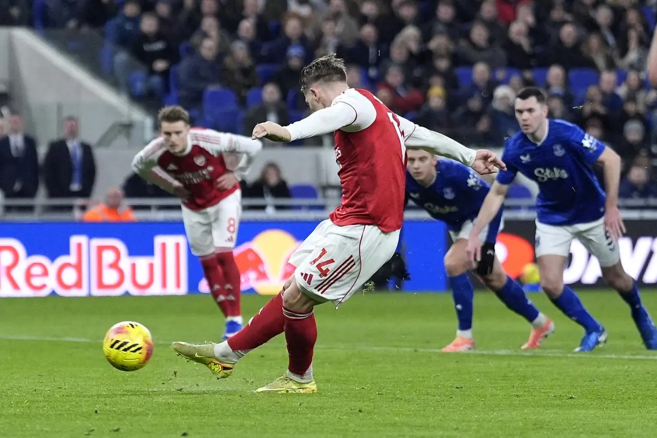 Arsenal striker Viktor Gyokeres scores a penalty