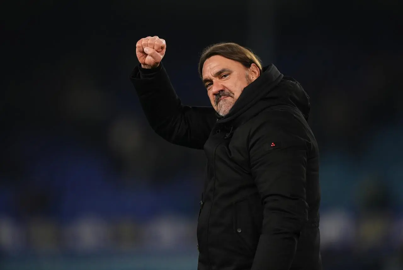 Thursday’s briefing: Arsenal march on and Celtic unveil new manager