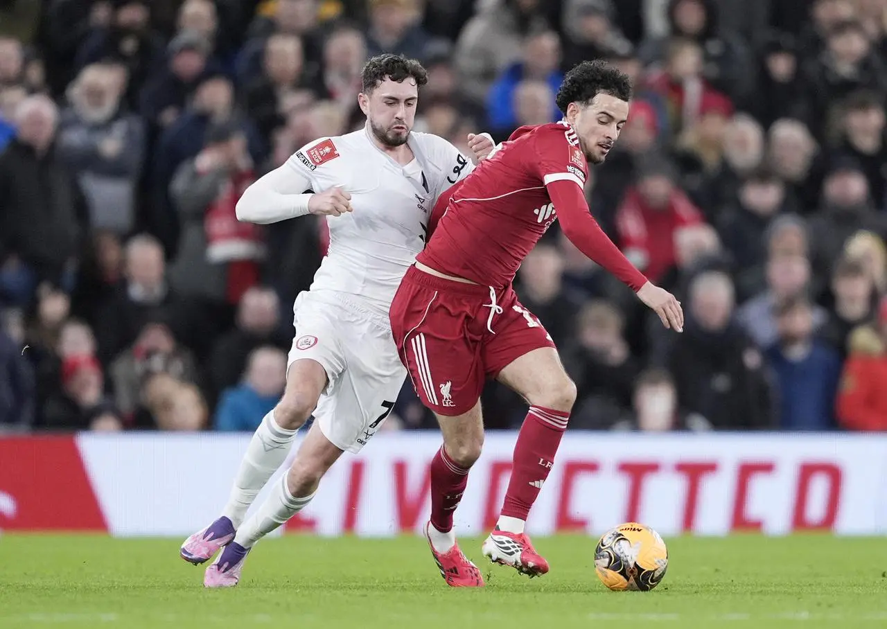 Corey O'Keeffe challenges Curtis Jones