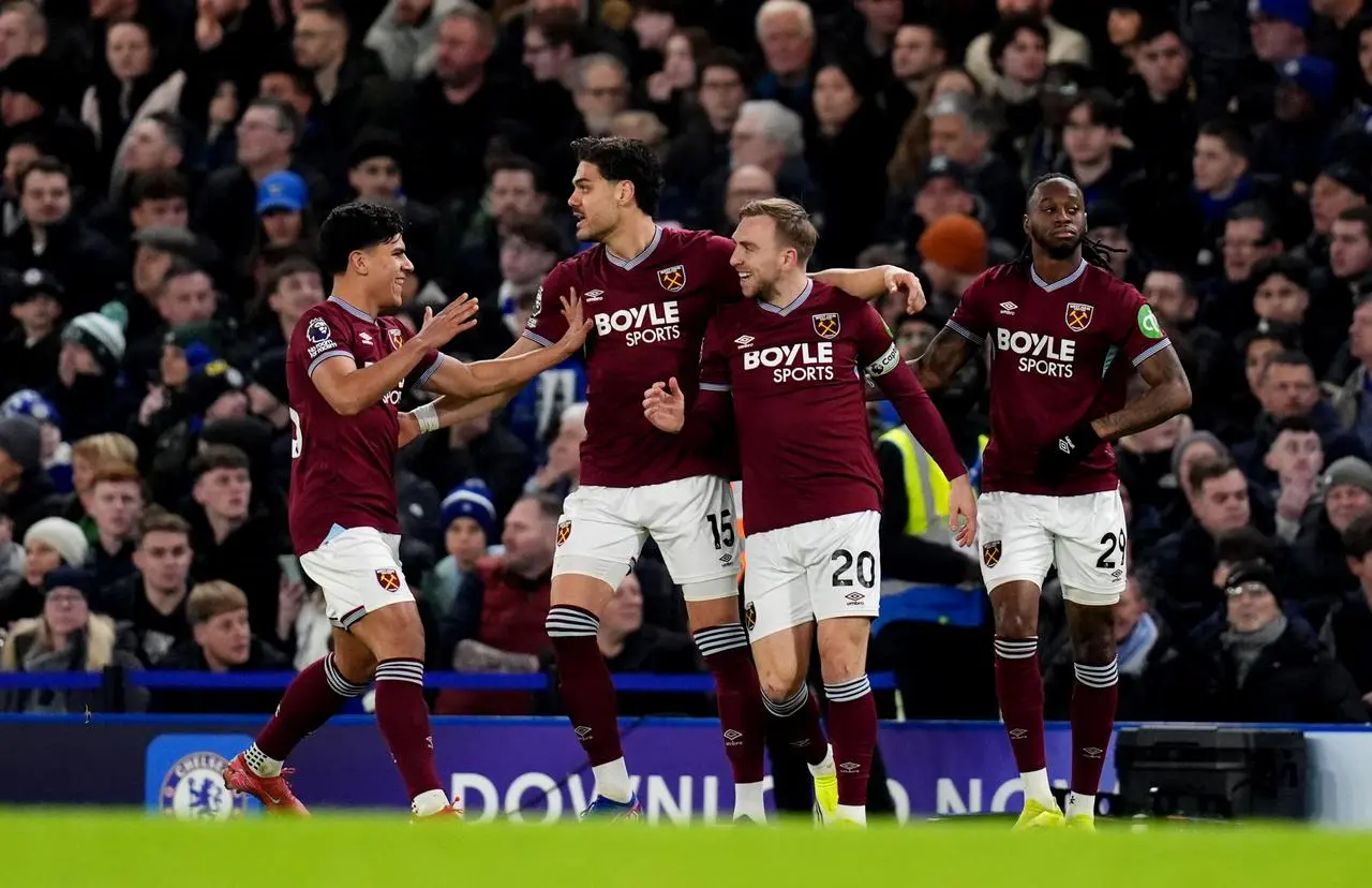 West Ham players celebrate