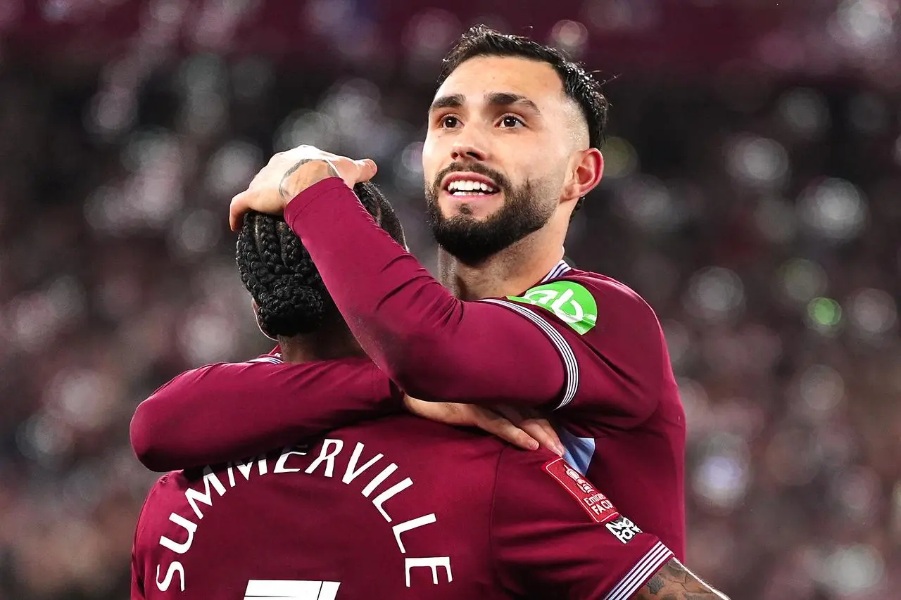West Ham United’s Taty Castellanos (right) celebrates scoring a winning goal against QPR
