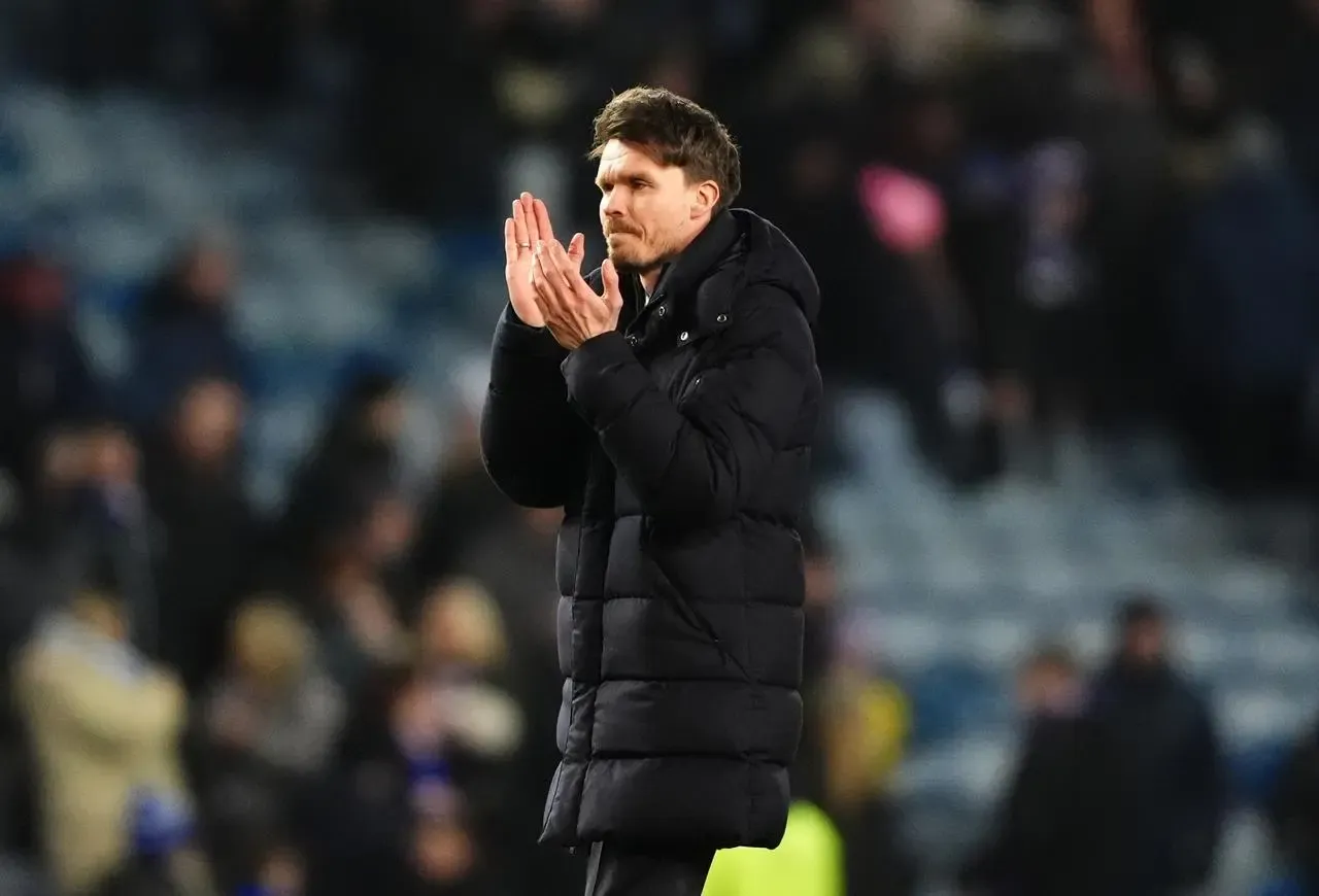 Danny Rohl applauds Rangers fans