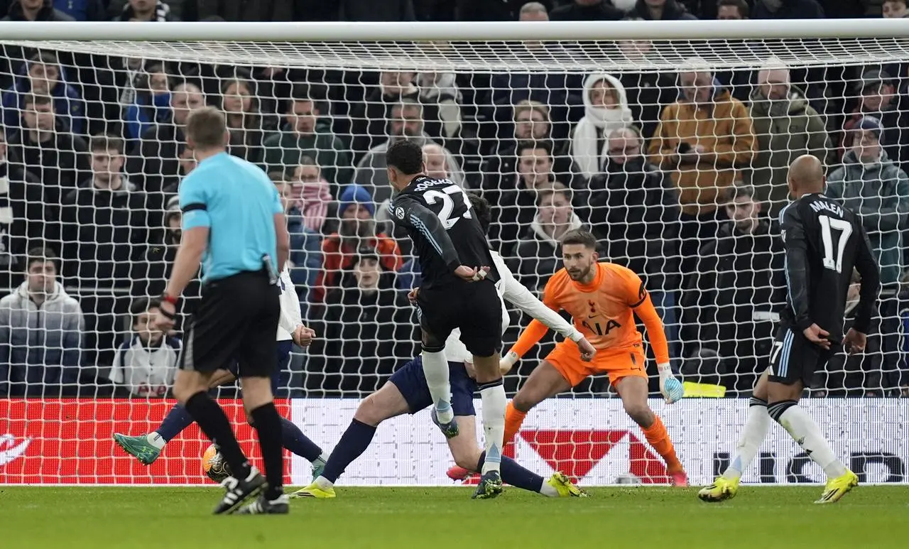 Morgan Rogers scores for Villa