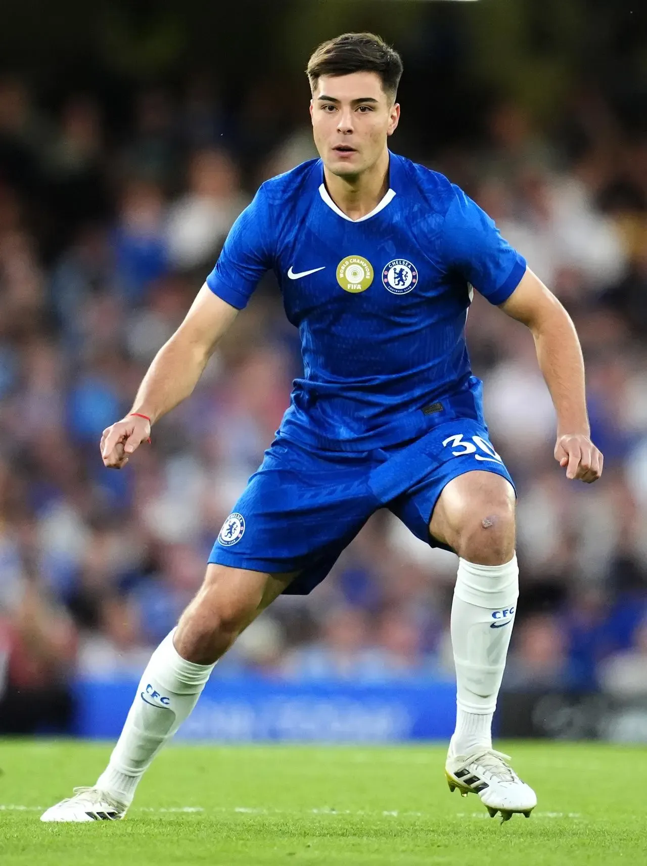 Chelsea's Aaron Anselmino in action during a pre-season friendly against Bayer Leverkusen