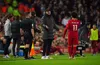 Jurgen Klopp issues instructions to Mo Salah